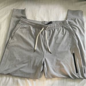Vuori performance jogger